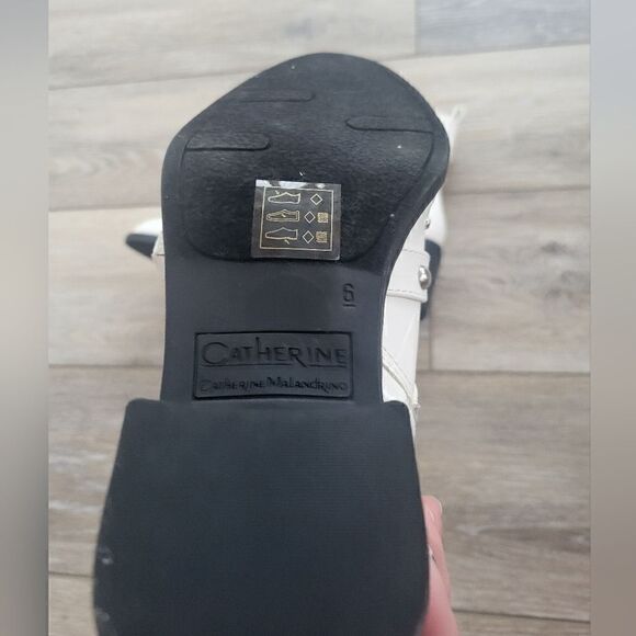 Catherine Malandrino White Shandy 4 Buckle Studded Booties in size 6 buckles - Picture 6 of 8